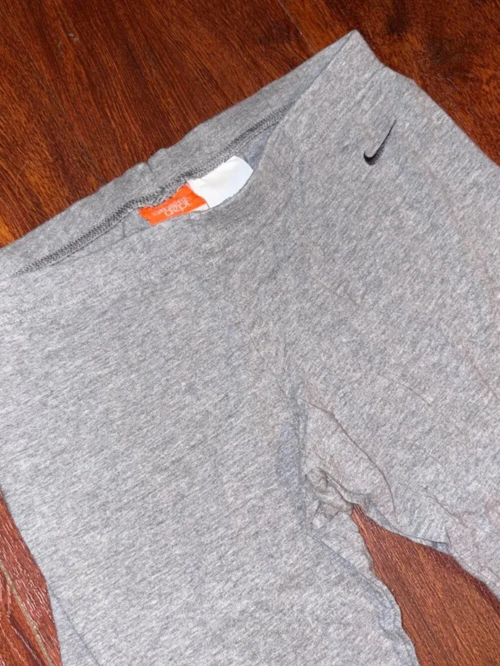 Nike Women's Grey Leggings